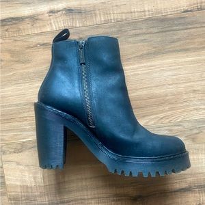 Dr Marten Magdalena Boots
